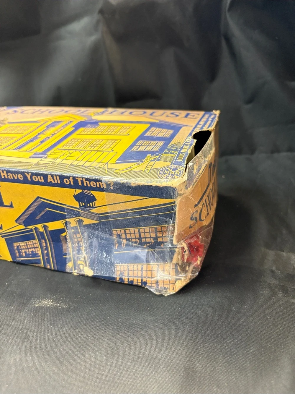 School House Model vintage - Yellow & Blue.   0271
